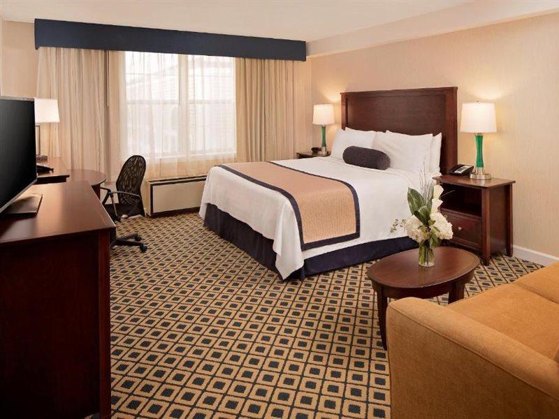 Westford Regency Inn & Conference Center Eksteriør billede