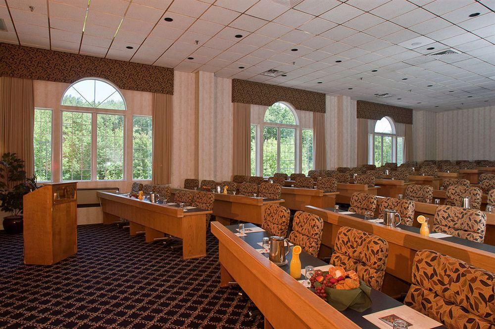 Westford Regency Inn & Conference Center Eksteriør billede
