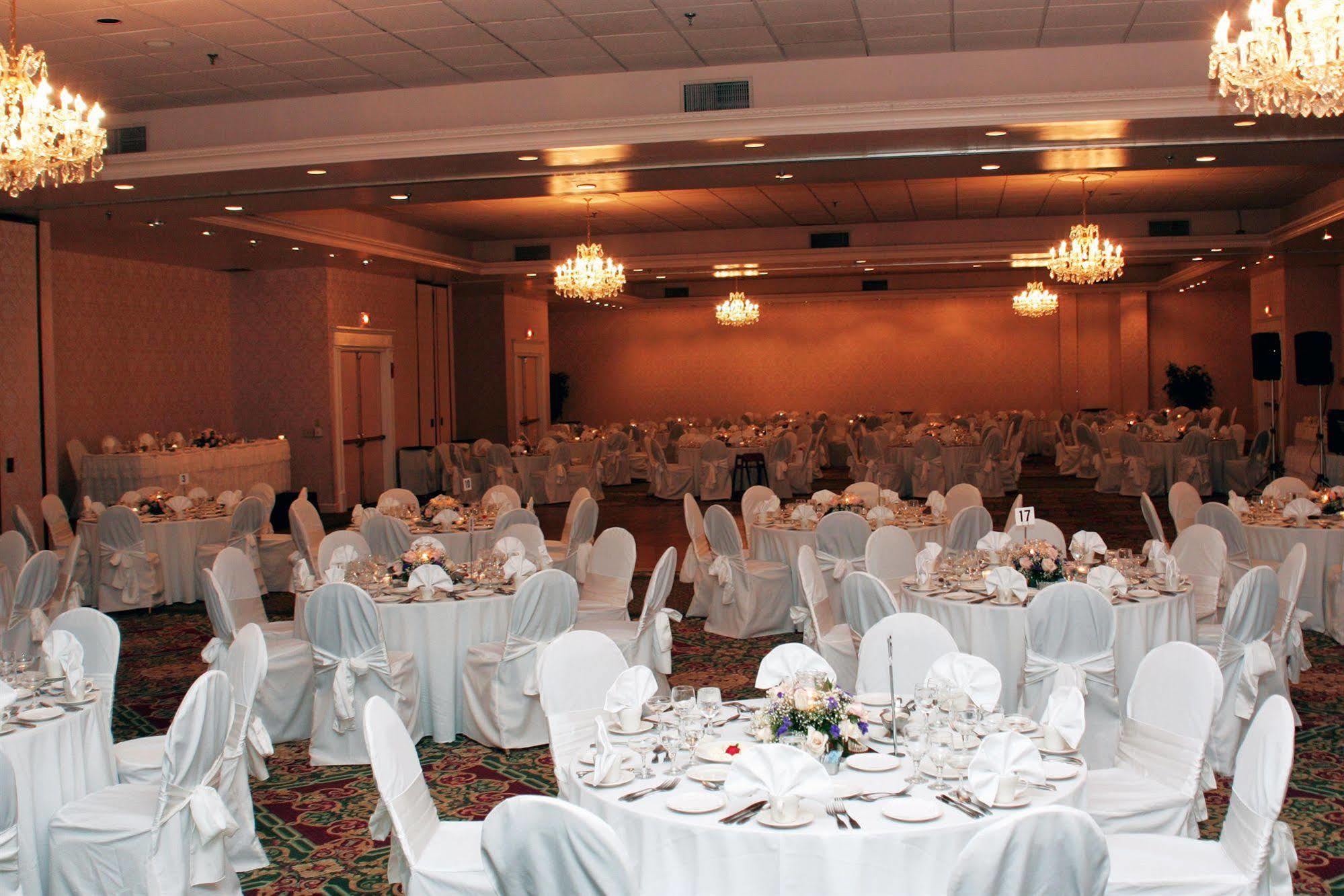 Westford Regency Inn & Conference Center Eksteriør billede